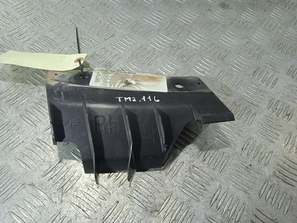 Кронштейн к Tesla Model 3 (17-21)