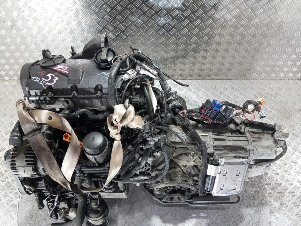 Двигатель к Audi A4 B6 (01-05)