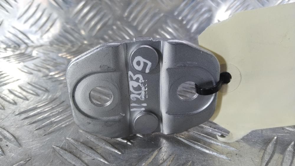Петля крепления груза к Jeep Grand Cherokee WL (21-24)
