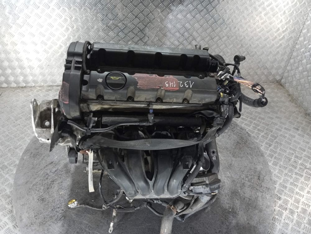 Двигатель к Peugeot 307 (01-05)