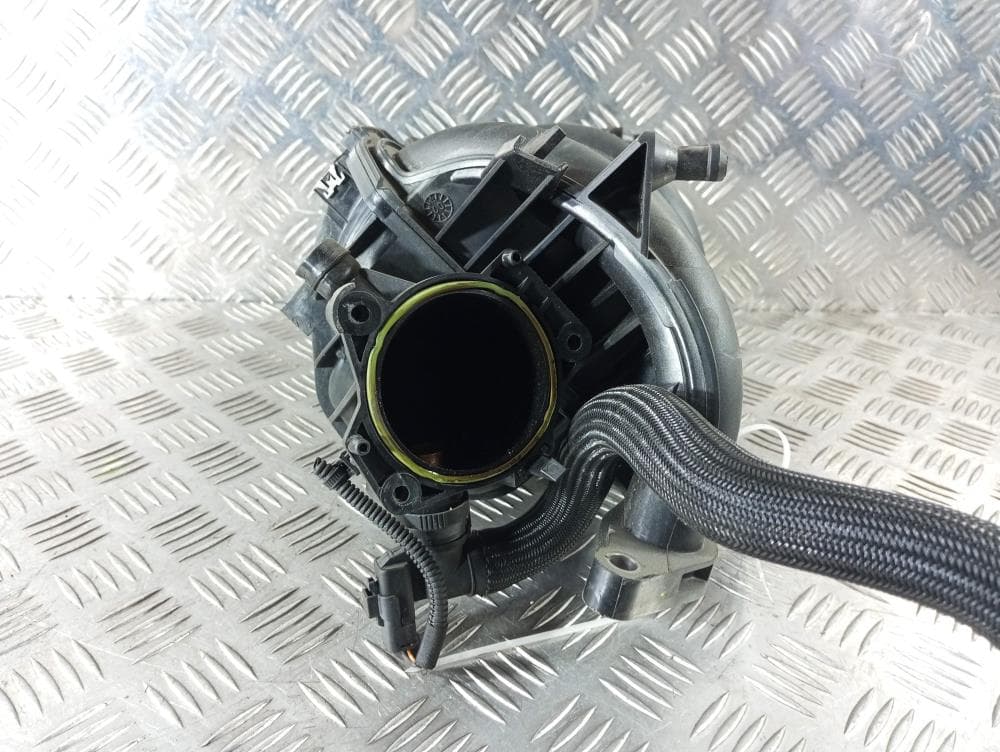 Коллектор впускной к Peugeot 207 (06-09)
