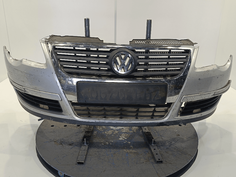 Бампер передний к Volkswagen Passat B6 (05-10)