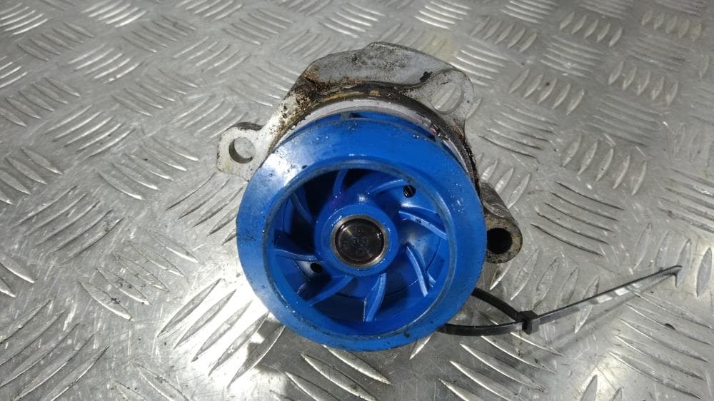 Помпа к Volkswagen Passat B6 (05-10)