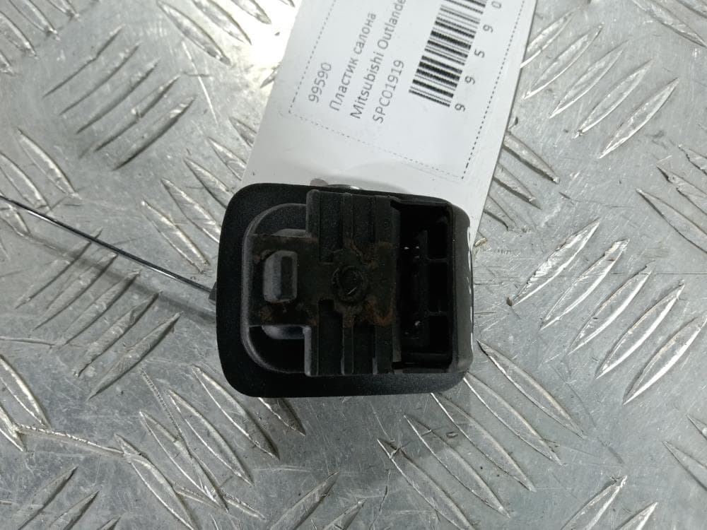 Пластик салона к Mitsubishi Outlander 2 (07-10)