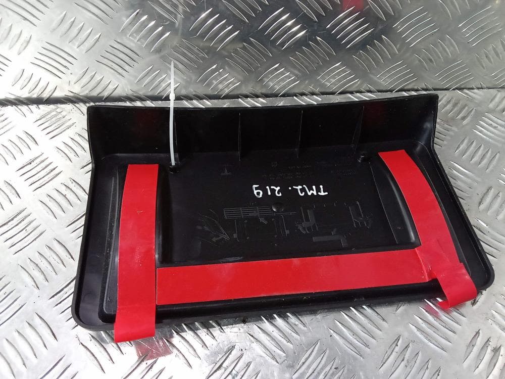 Кронштейн к Tesla Model 3 (17-21)