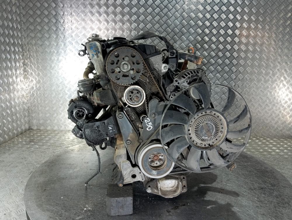 Двигатель к Audi A4 B6 (01-05)