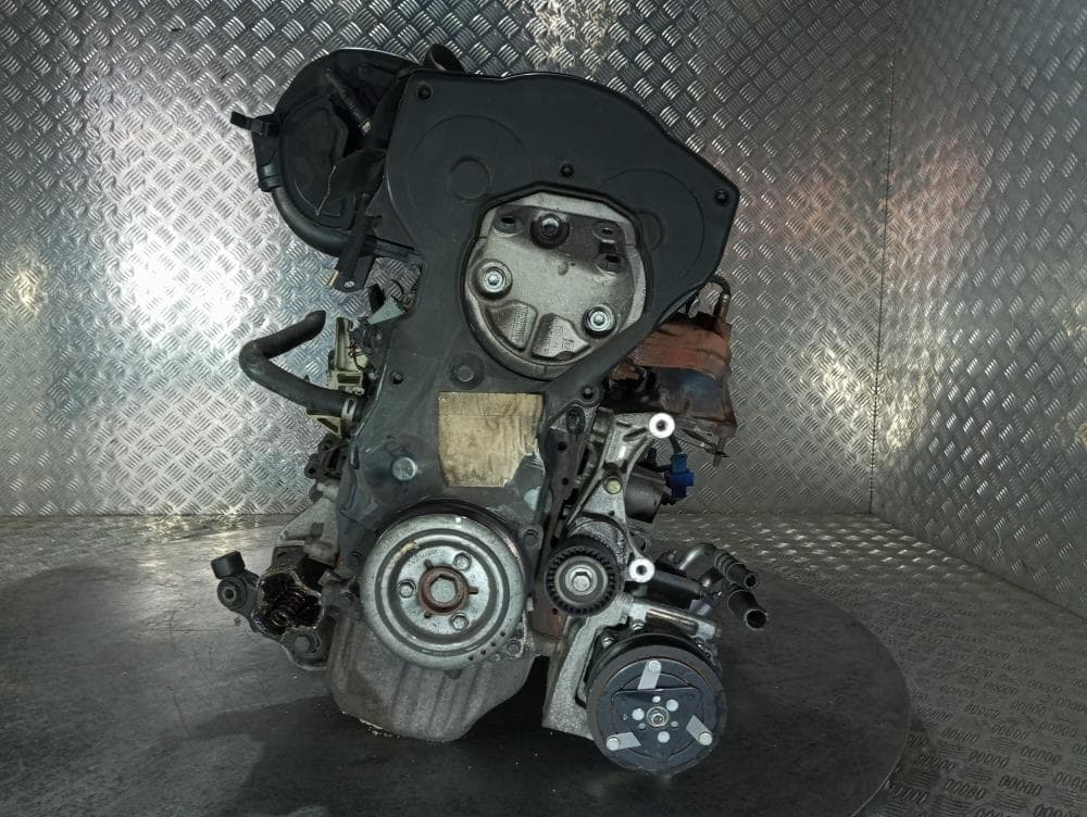 Двигатель к Peugeot 307 (01-05)
