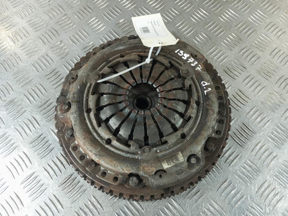 Маховик к Renault Clio 3 Рестайлинг (09-12)