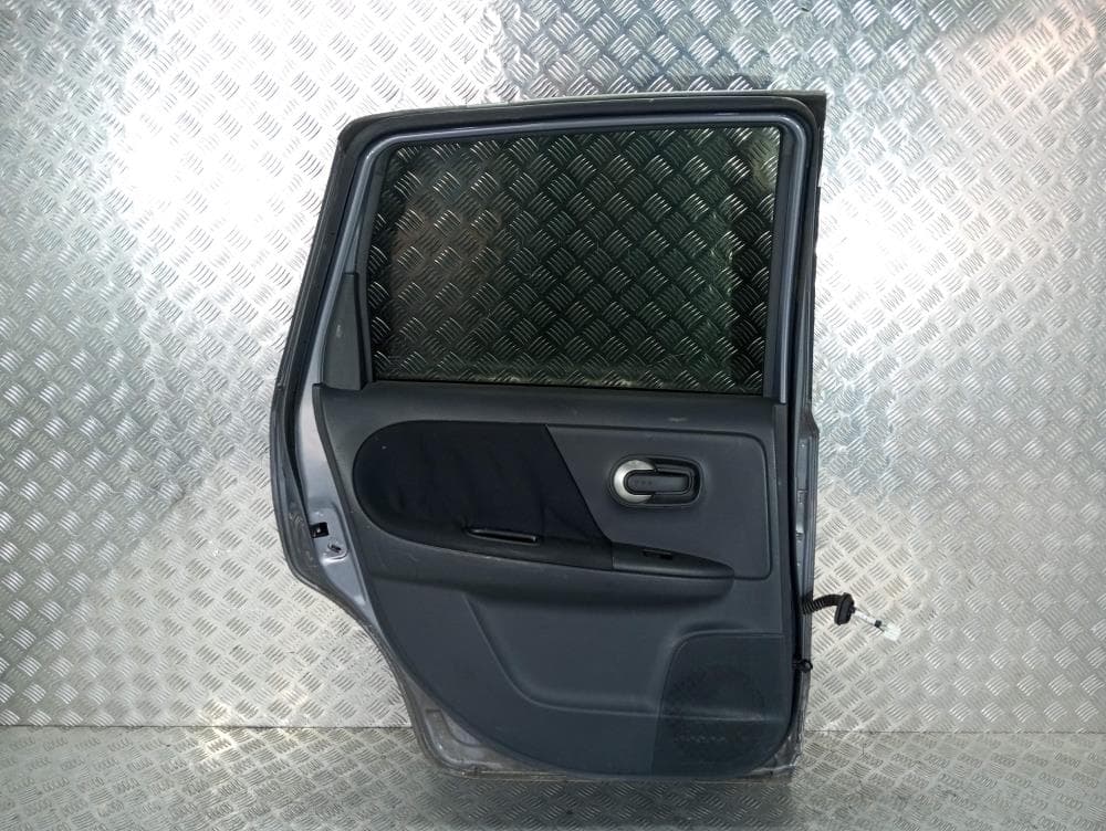 Дверь задняя левая к Nissan  Note E11 Рестайлинг (09-14)