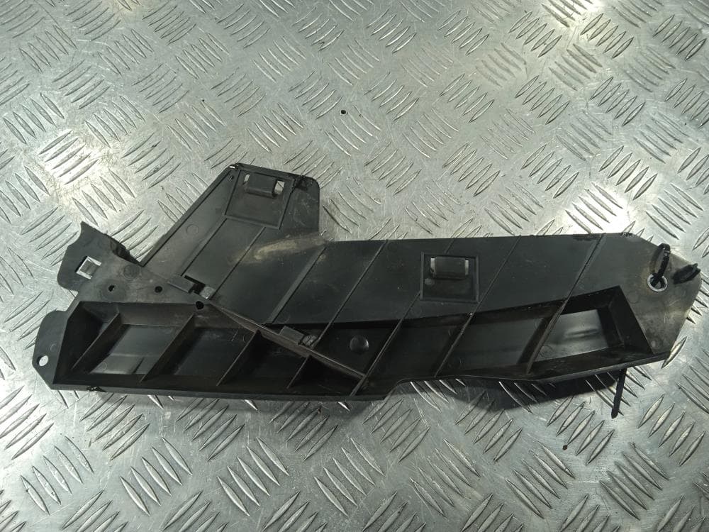 Крепление фары правой к Volvo V70 3 (07-13)