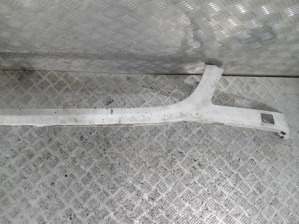 Ус под фару к Mercedes Sprinter W906 (06-14)