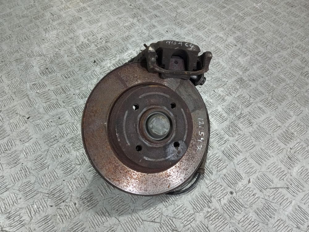 Кулак задний правый к Citroen C4 Picasso 1 (06-13)