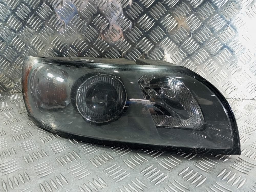 Фара правая к Volvo S40 2 (04-07)