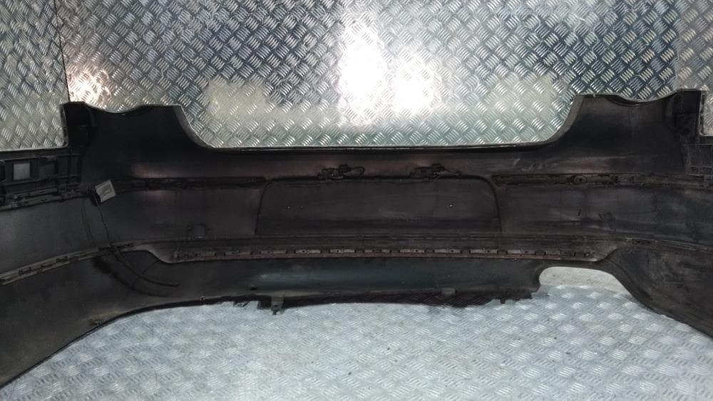 Бампер задний к Volkswagen Passat B6 (05-10)