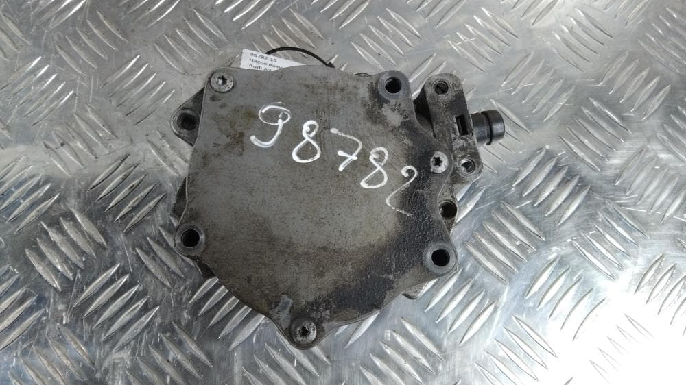 Насос вакуумный к Audi A3 8P/8PA 2-й Рестайлинг (08-13)