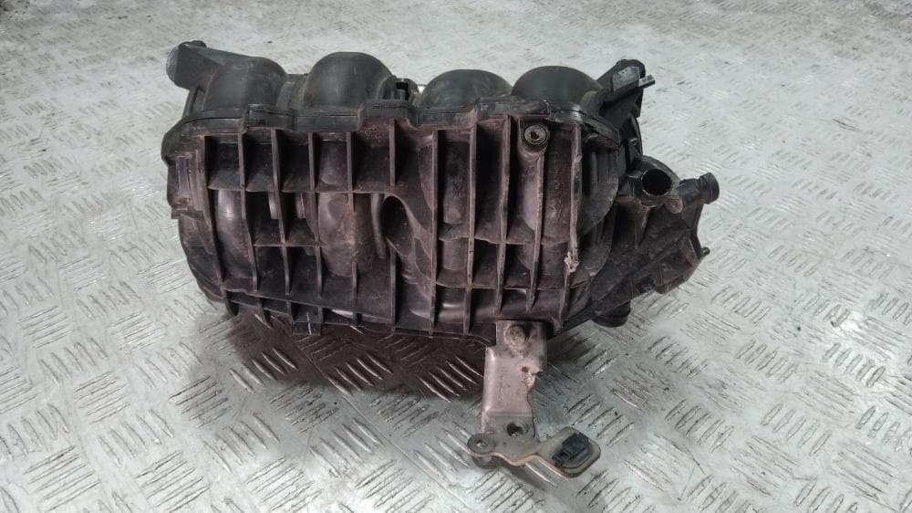 Коллектор впускной к Peugeot 207 (06-09)