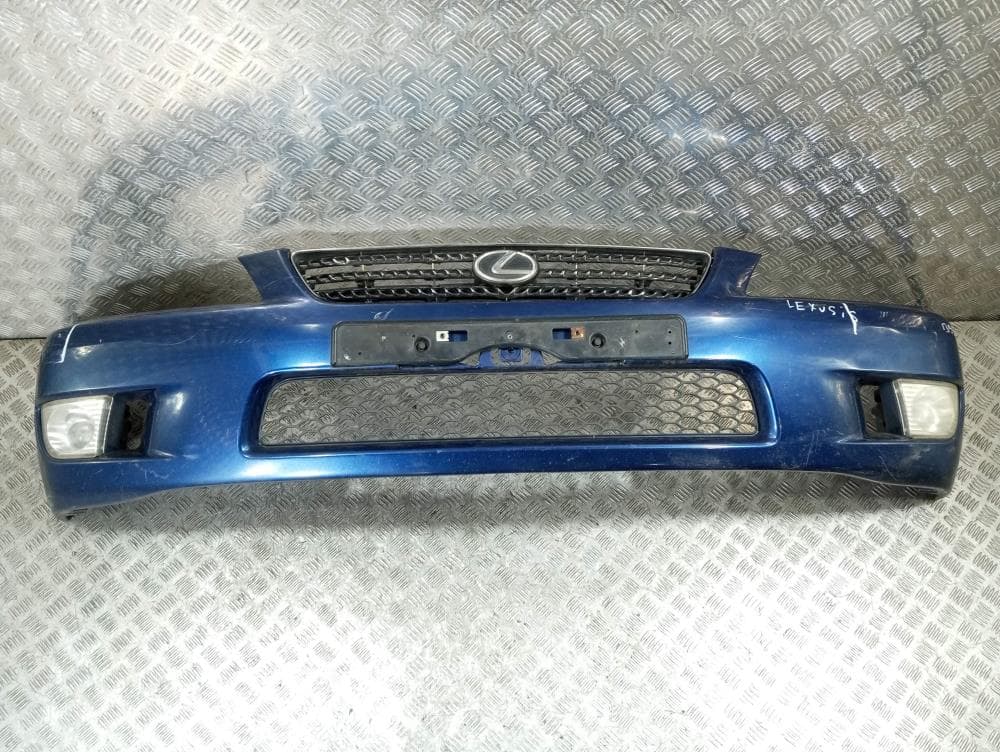 Бампер передний к Lexus IS 1 (99-05)