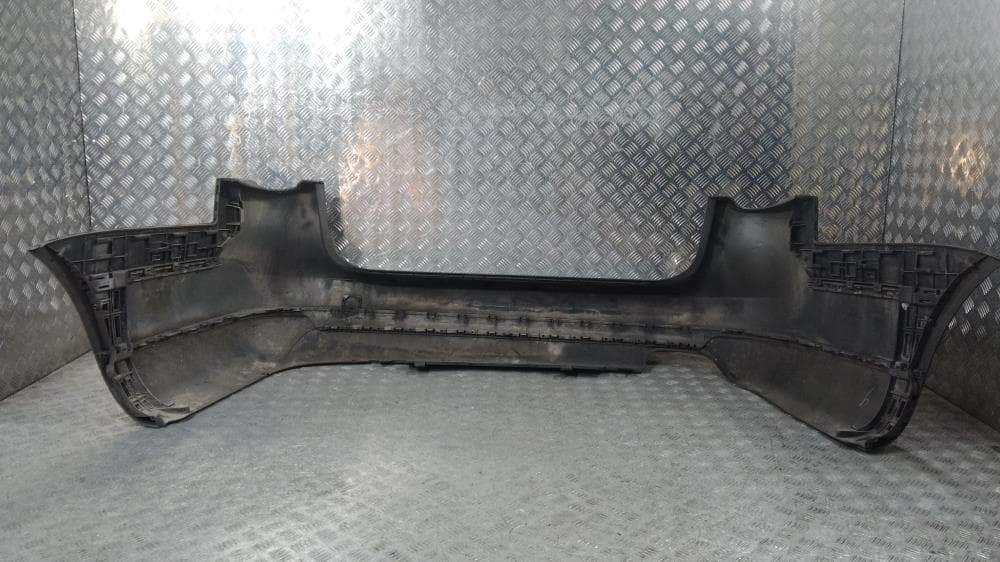 Бампер задний к Volkswagen Passat B6 (05-10)