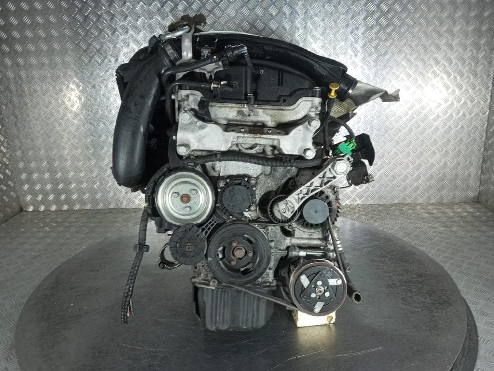 Двигатель к Peugeot 308 1 (07-11)