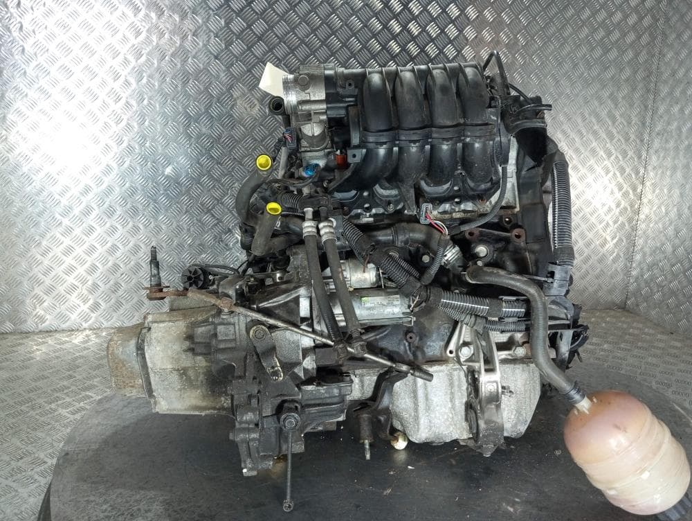Двигатель к Peugeot 307 (01-05)