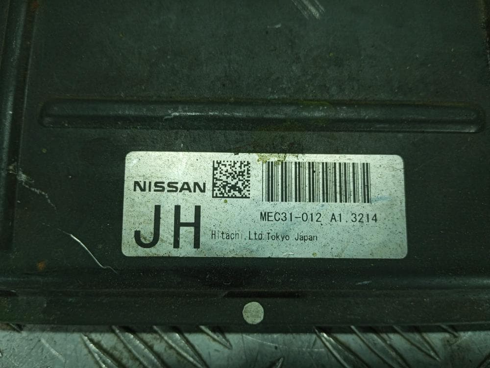 Блок управления двигателем к Nissan  Elgrand 2 (02-10)