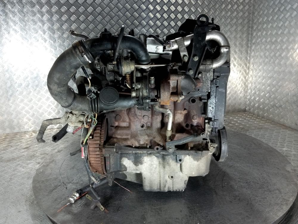 Двигатель к Renault Clio 2 Рестайлинг (01-03)