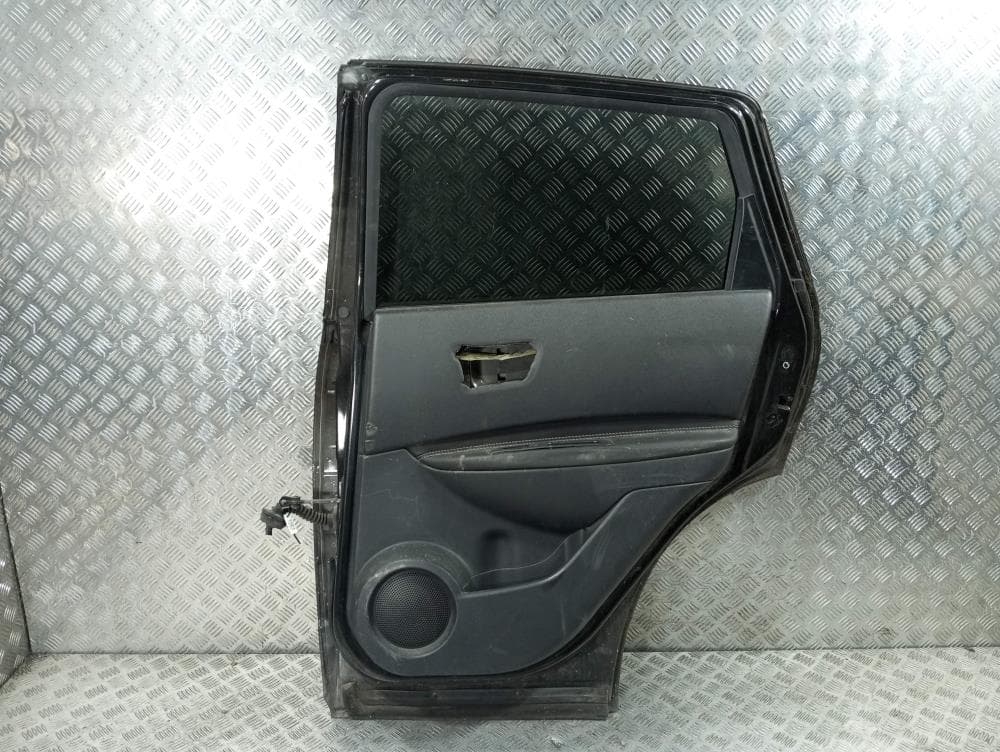 Дверь задняя правая к Nissan  Qashqai 1 (07-10)