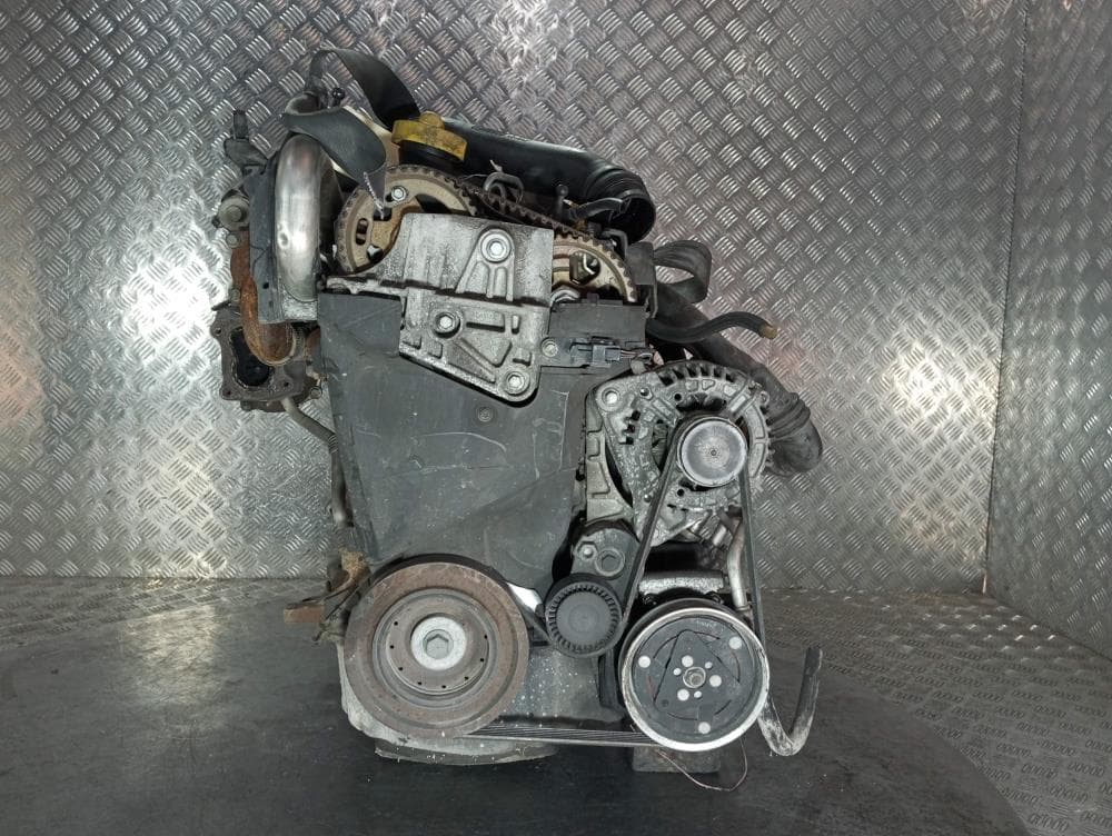 Двигатель к Nissan  Note E11 (05-09)