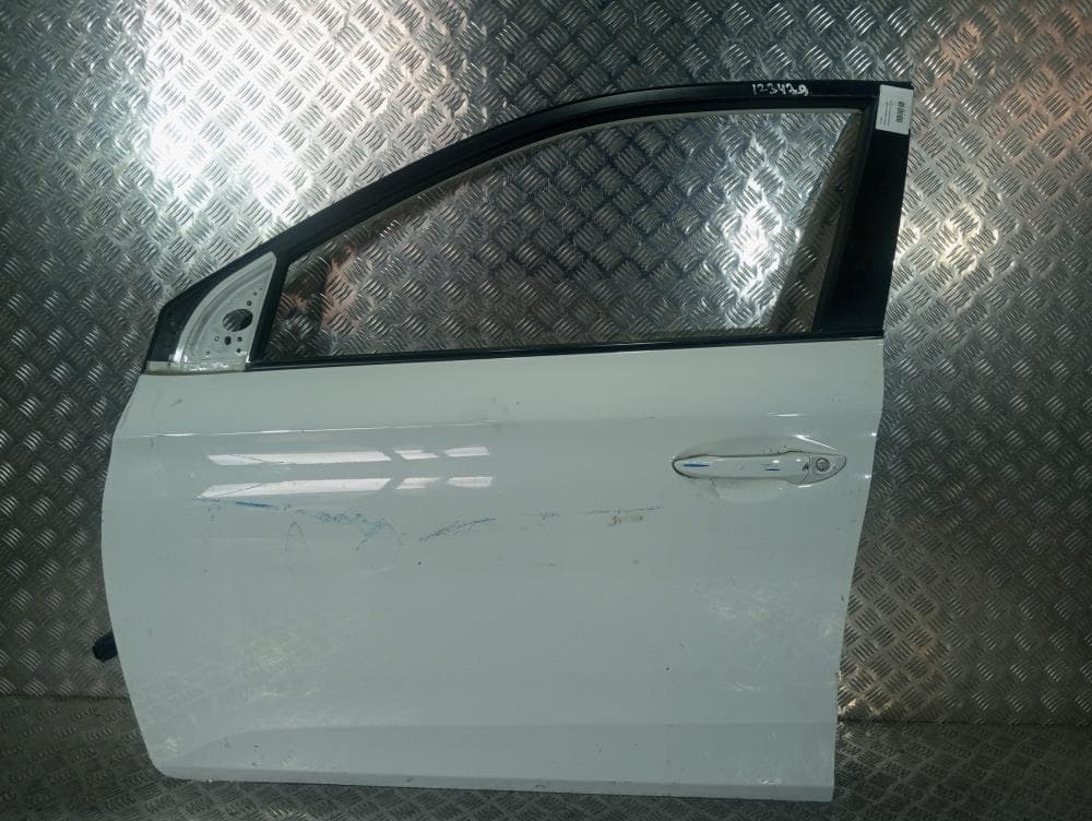 Дверь передняя левая к Hyundai i20 2 (14-18)