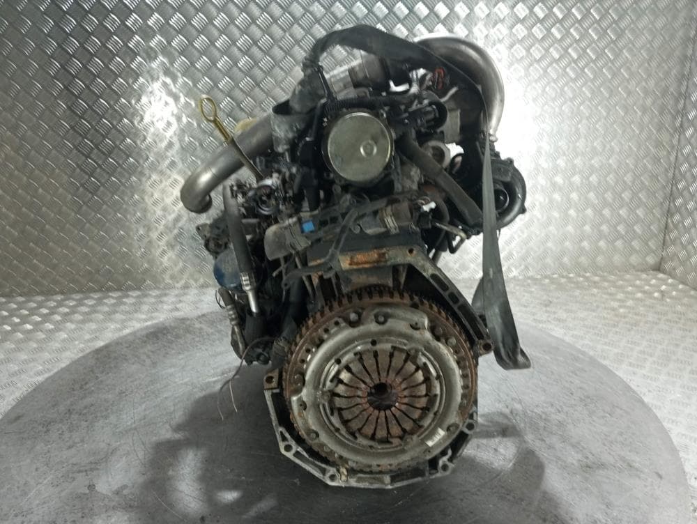 Двигатель к Renault Megane 2 (02-06)
