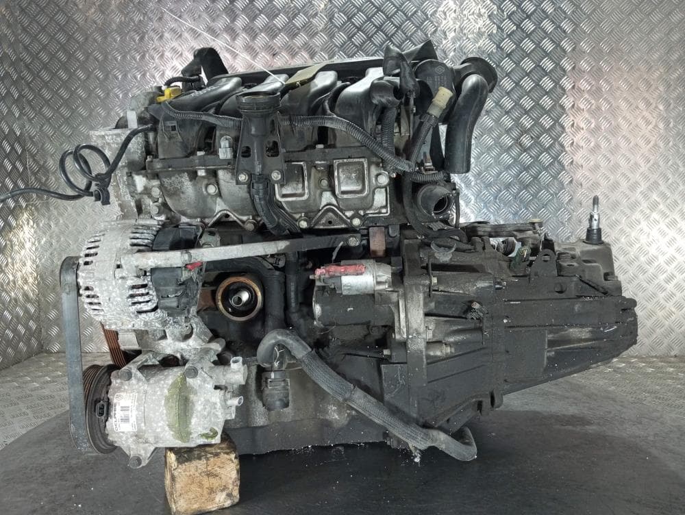 Двигатель к Renault Scenic 2 Рестайлинг (06-09)