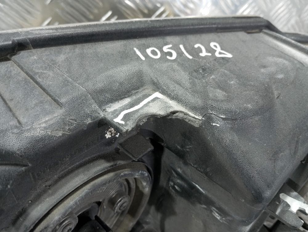 Фара правая к Jeep Cherokee XJ Рестайлинг (97-01)