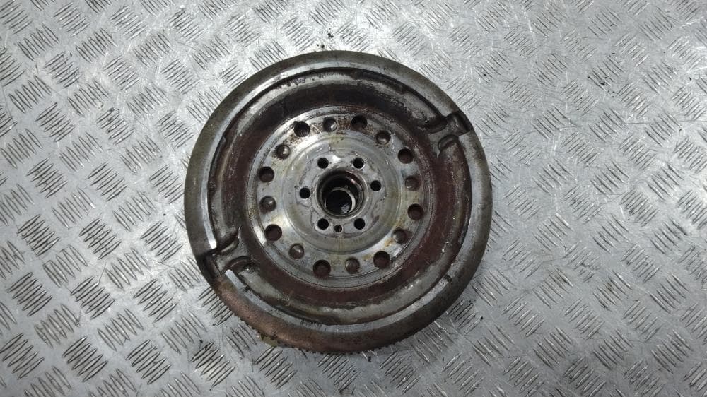 Маховик к Volkswagen Golf 5 (03-09)