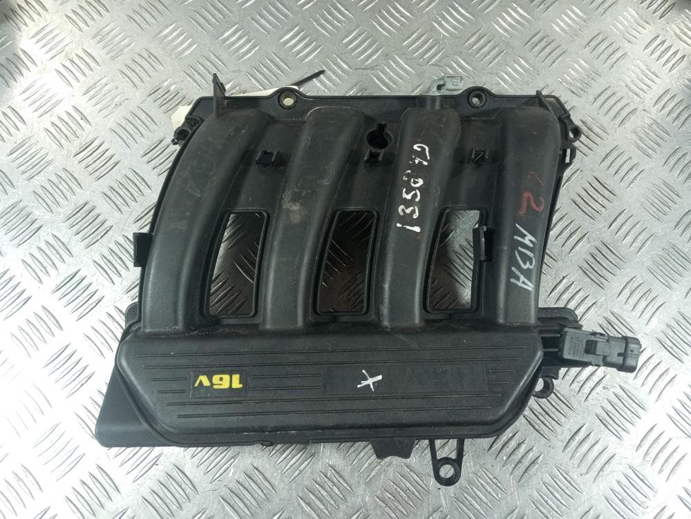 Коллектор впускной к Renault Megane 2 (02-06)