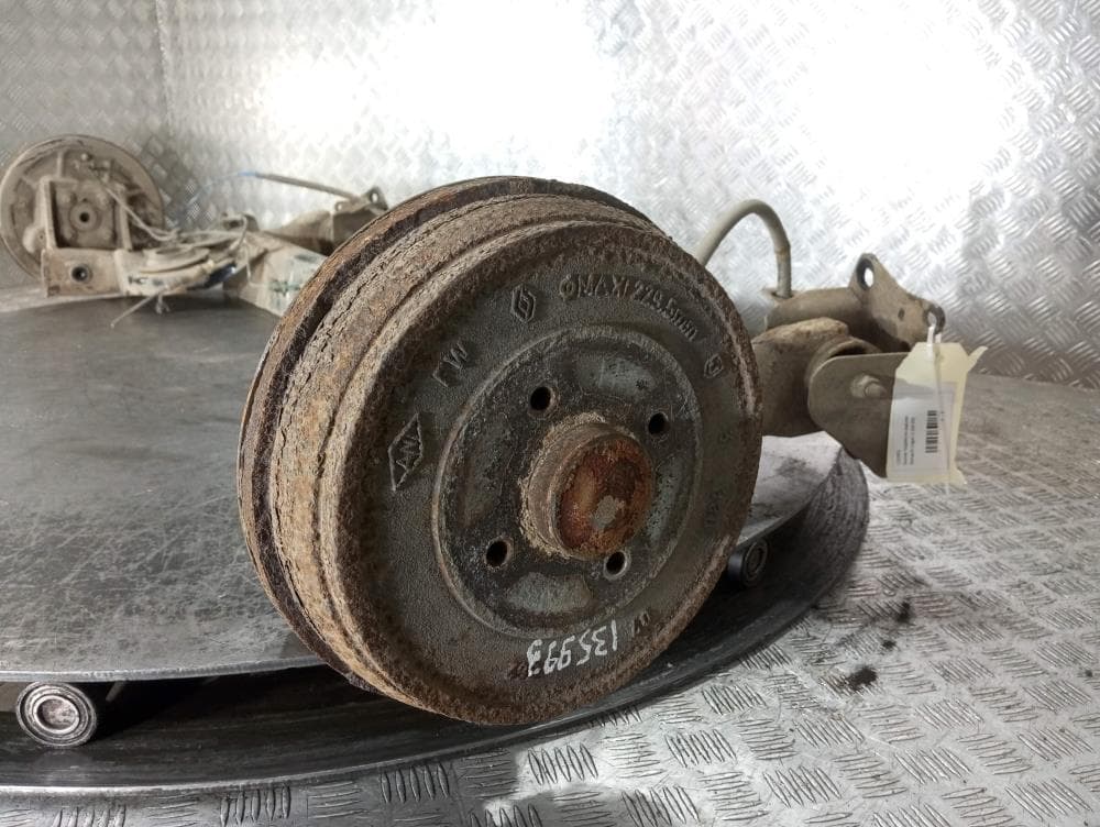 Балка подвески задняя к Renault Logan 1 (04-09)