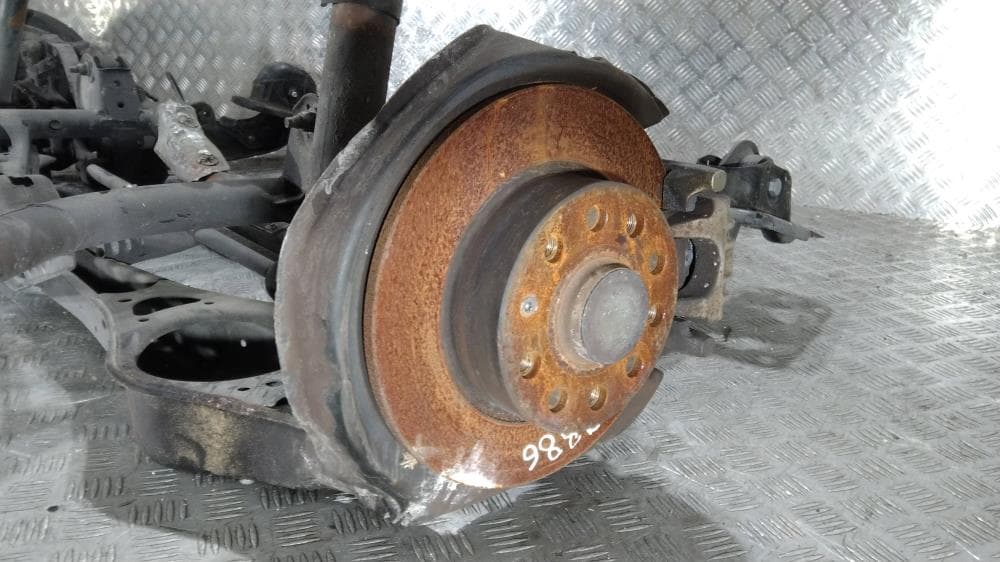 Балка подвески задняя к Volkswagen Golf 5 (03-09)