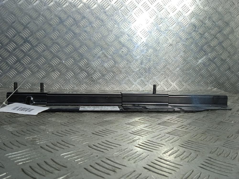 Кронштейн к Tesla Model X (15-21)