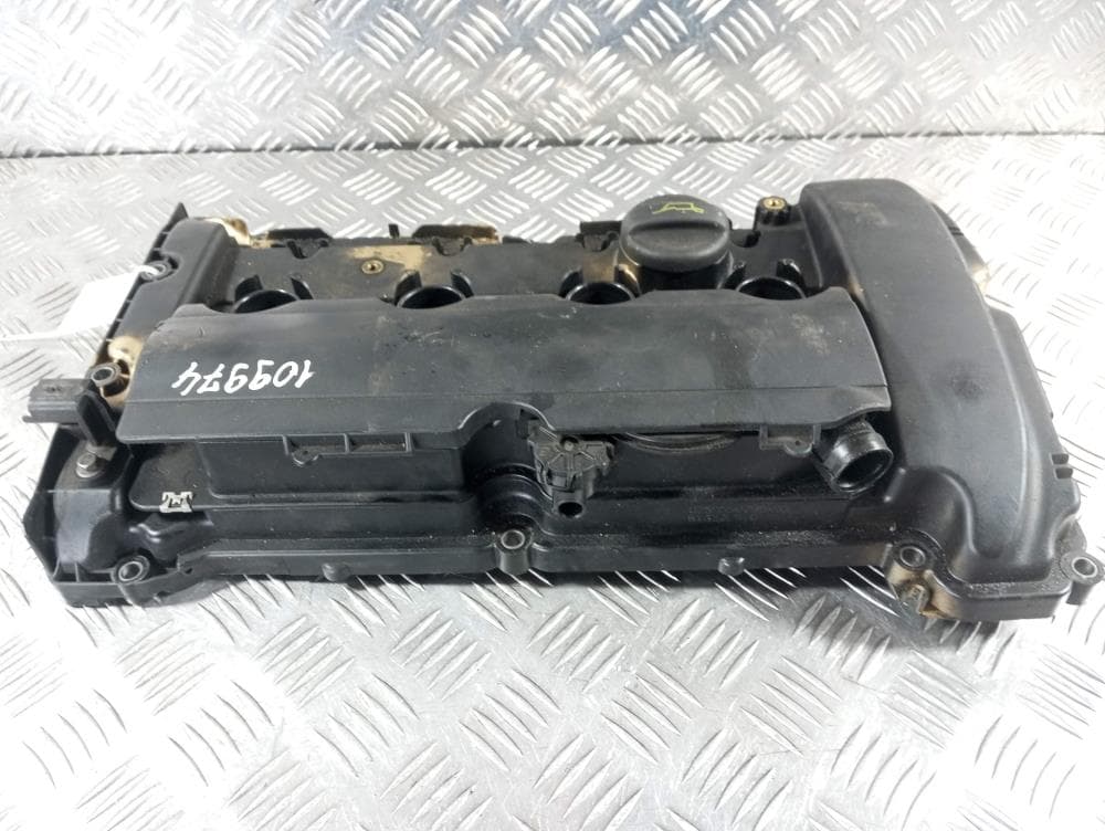 Клапанная крышка к Peugeot 3008 1 (10-13)