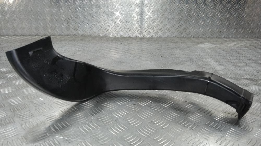 Воздуховод к Volvo V70 3 (07-13)