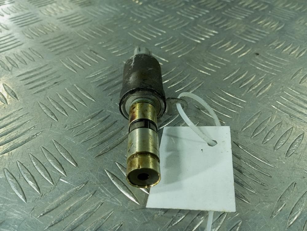 Клапан фазорегулятора к Nissan  Micra K12 (02-10)