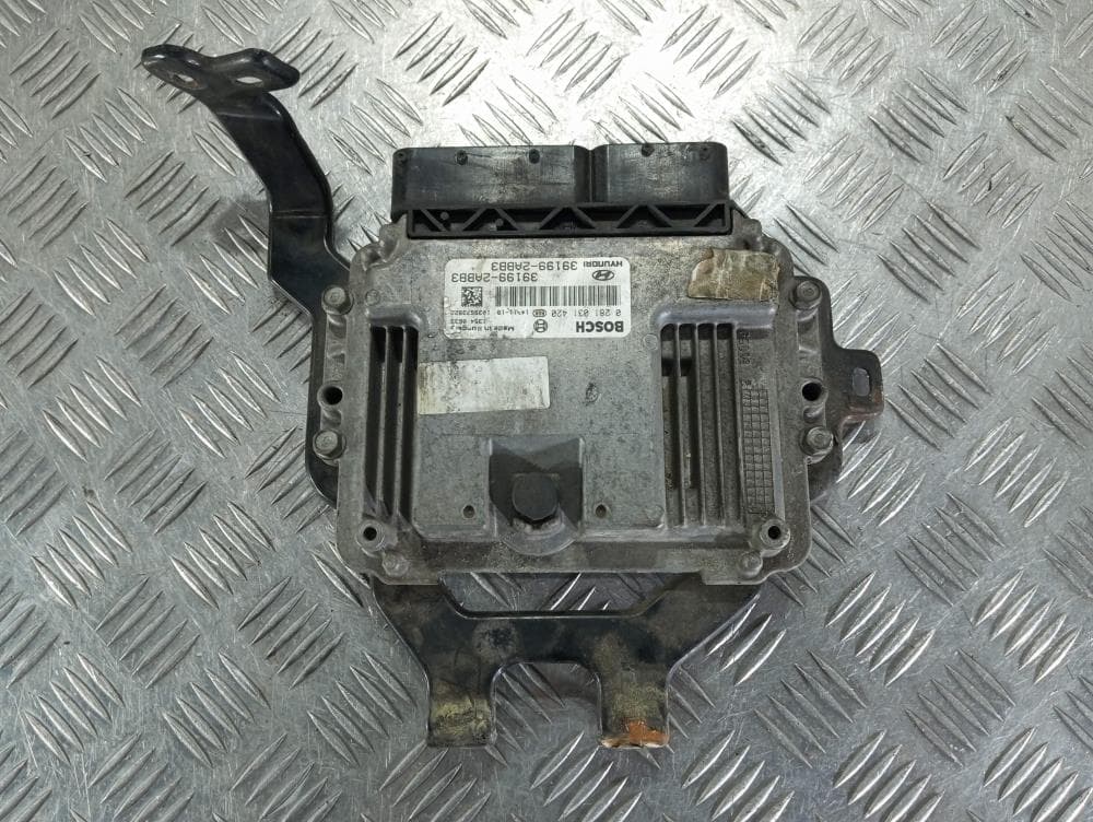 Блок управления двигателем к Hyundai ix35 1 (10-13)