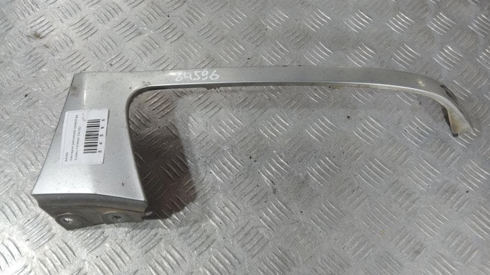 Накладка (ресничка) правой фары к Subaru Forester 2 (02-05)