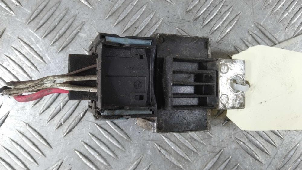 Реле накала свечей к Citroen C5 1 Рестайлинг (04-08)