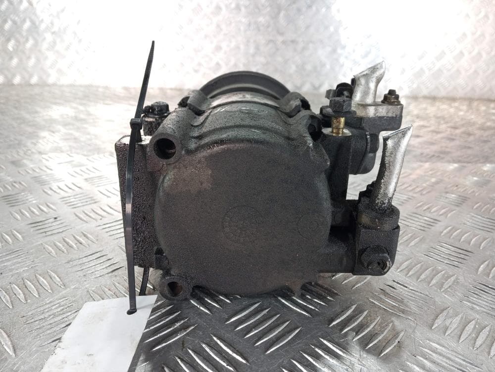 Компрессор кондиционера к Hyundai Sonata 4 (98-01)