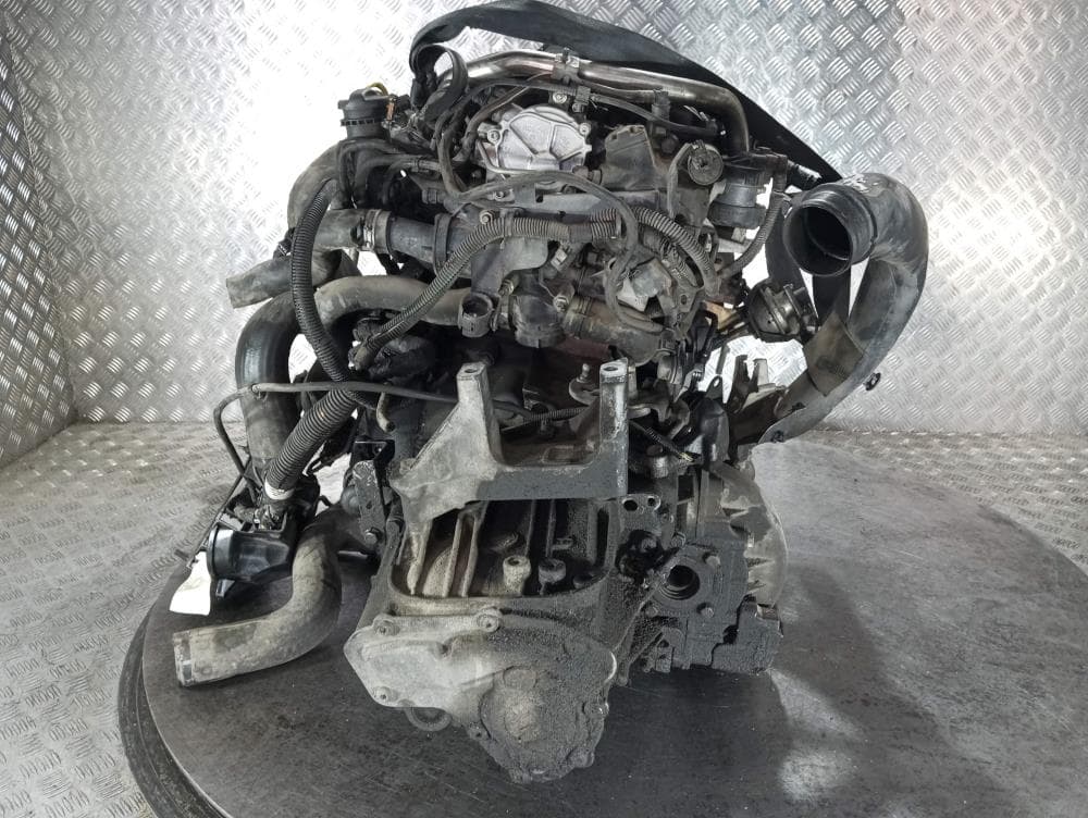 Двигатель к Peugeot 407 (04-11)