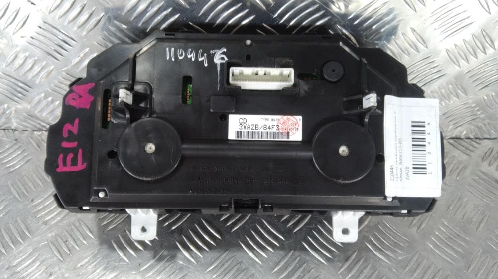 Щиток приборов (приборная панель) к Nissan  Note E12 (12-16)