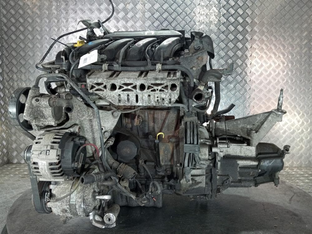 Двигатель к Renault Laguna 2 (01-05)