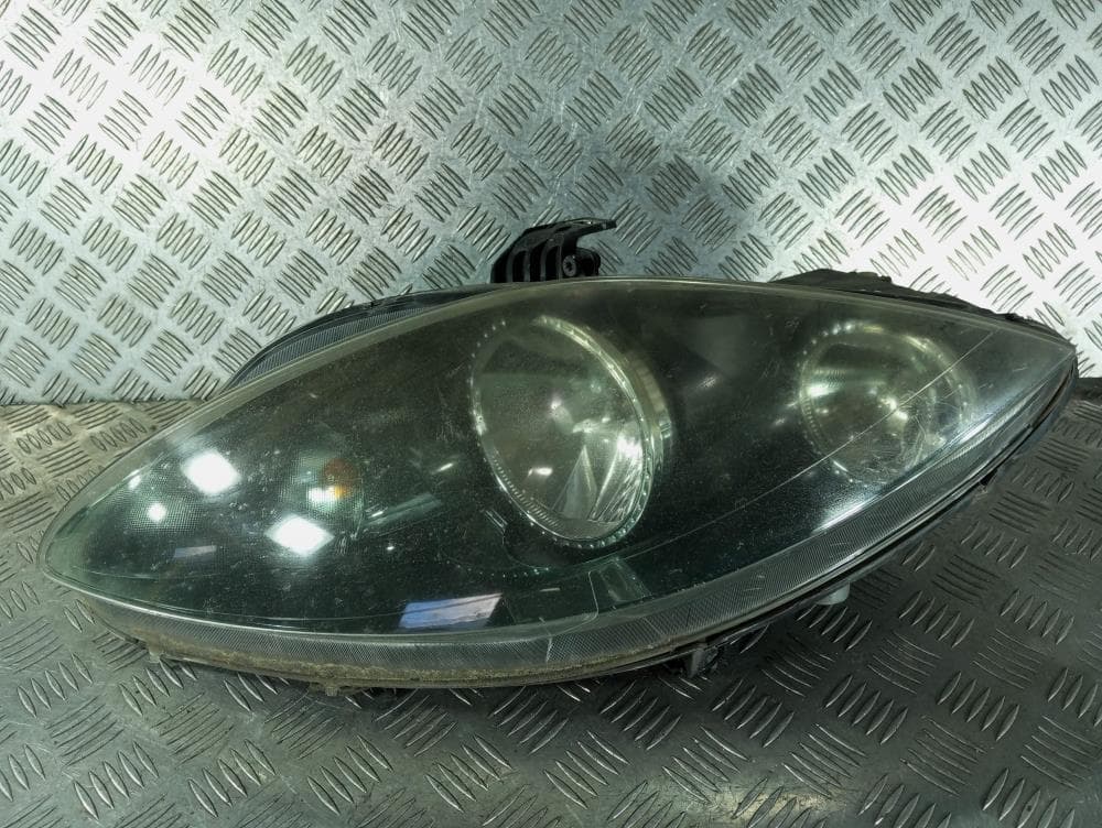 Фара левая к Seat Altea XL (04-09)