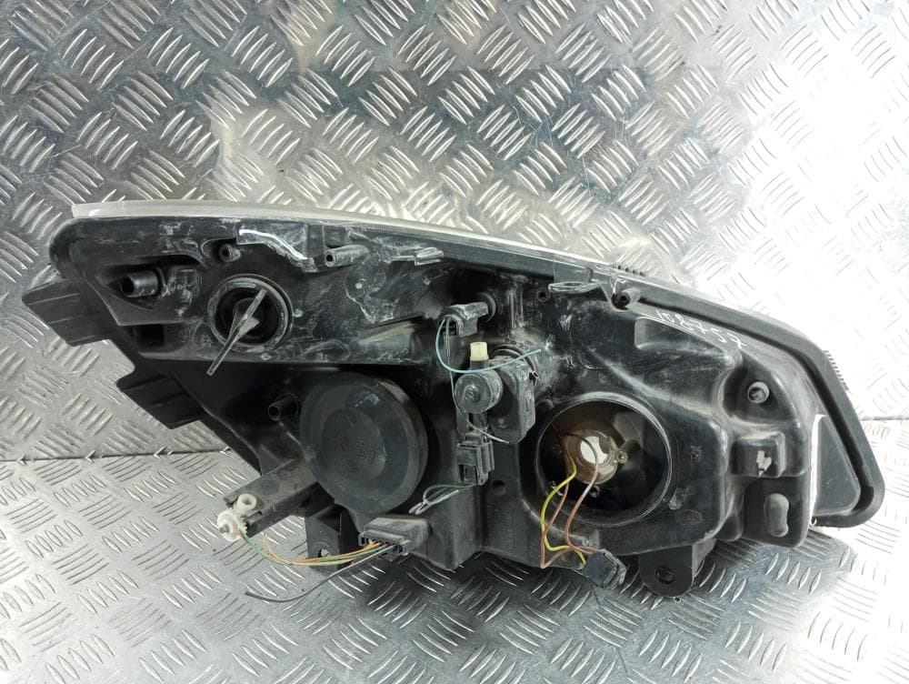 Фара левая к Renault Scenic 2 (03-06)