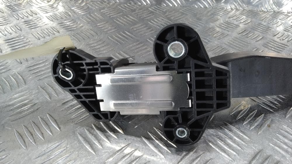 Педаль газа к Jeep Grand Cherokee WL (21-24)